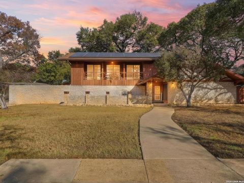 3727 Hundred Oaks San Antonio TX 78217