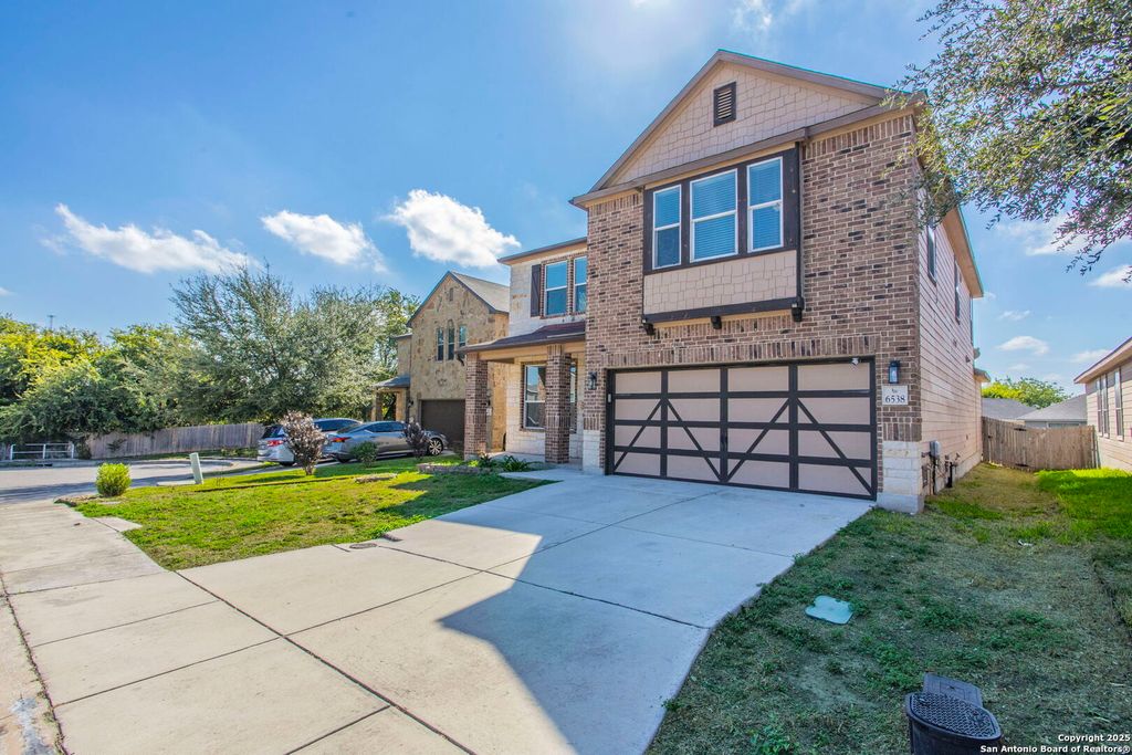 Photo of 6538 Wind Trce, San Antonio, TX 78239 (MLS # 1915213)