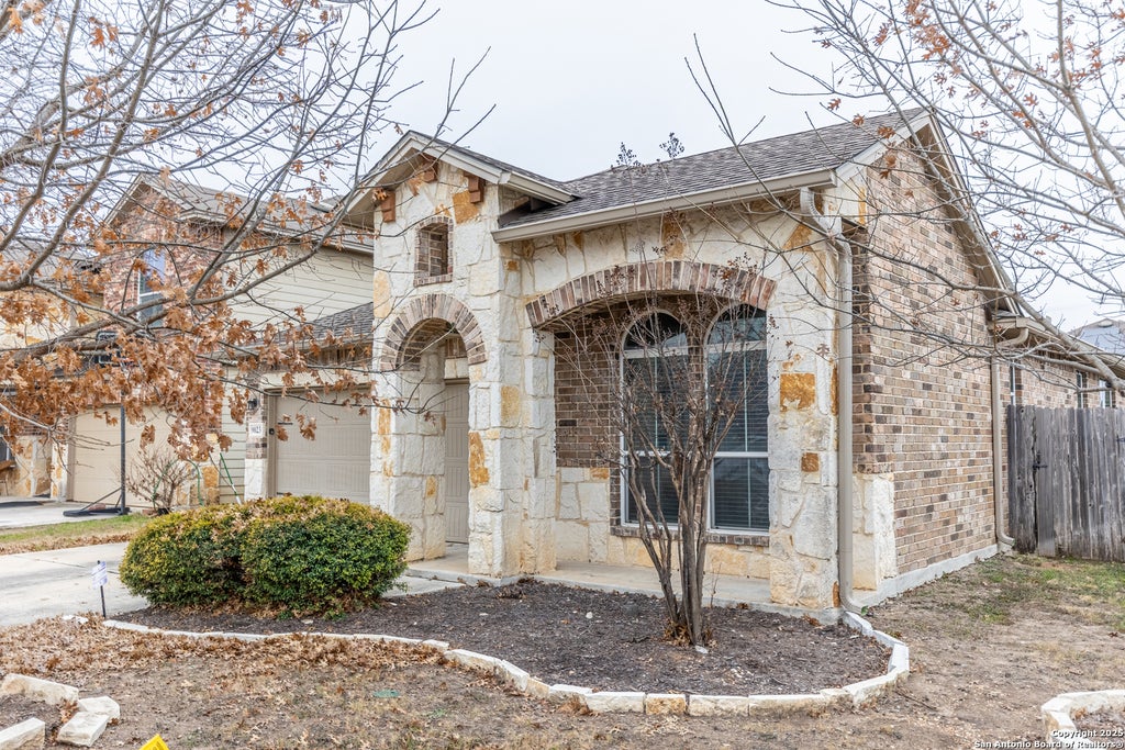 Photo of 9023 HUBBARD HL, San Antonio, TX 78254 (MLS # 2018454)