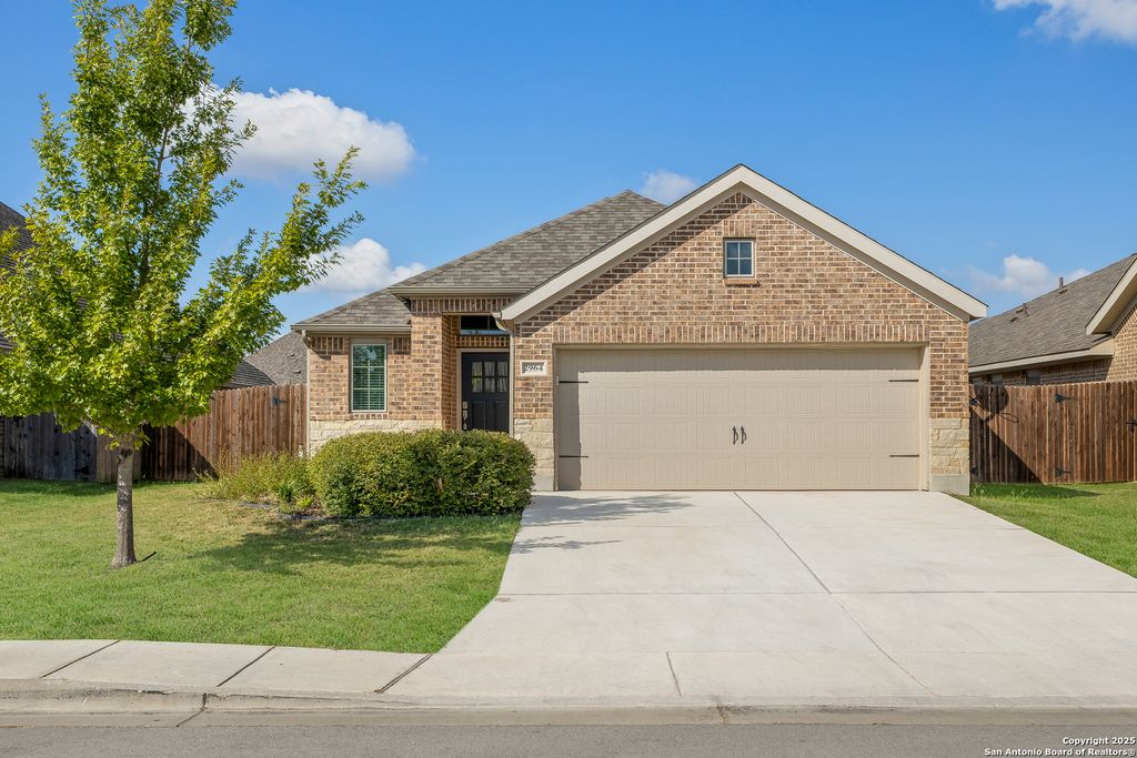 Photo of 2964 Grove Terrace, Seguin, TX 78155 (MLS # 1913639)