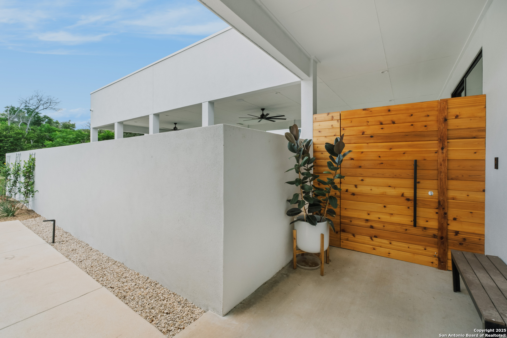 8218 Country Lane Court