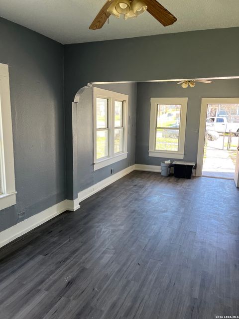 Photo of 803 PIEDMONT AVE, San Antonio, TX 78210 (MLS # 1969235)