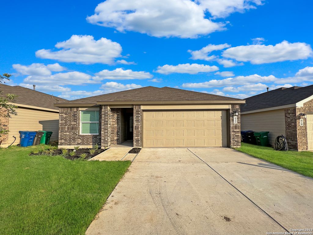 Photo of 622 Bean Bend, San Antonio, TX 78221 (MLS # 1915258)