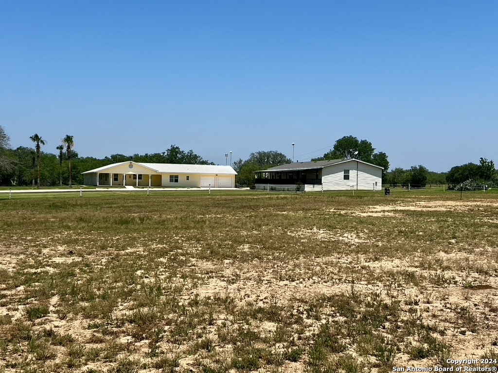 660 TREY'S CREEK RD