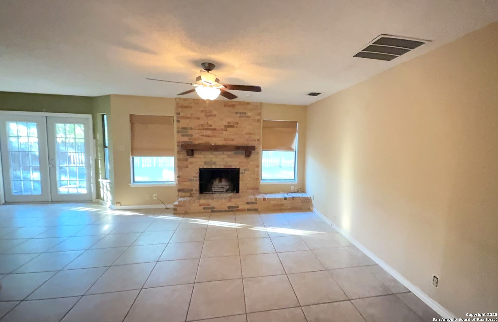 San Antonio, Texas 78249, United States, 4 Bedrooms Bedrooms, ,3 BathroomsBathrooms,Residential,Active,236041