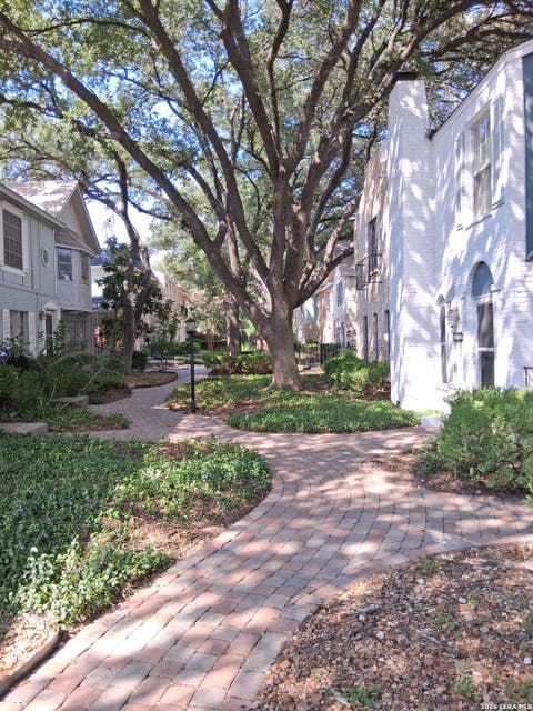 Photo of 2811 Woodbury Dr 306 #306, San Antonio, TX 78217 (MLS # 2009001)