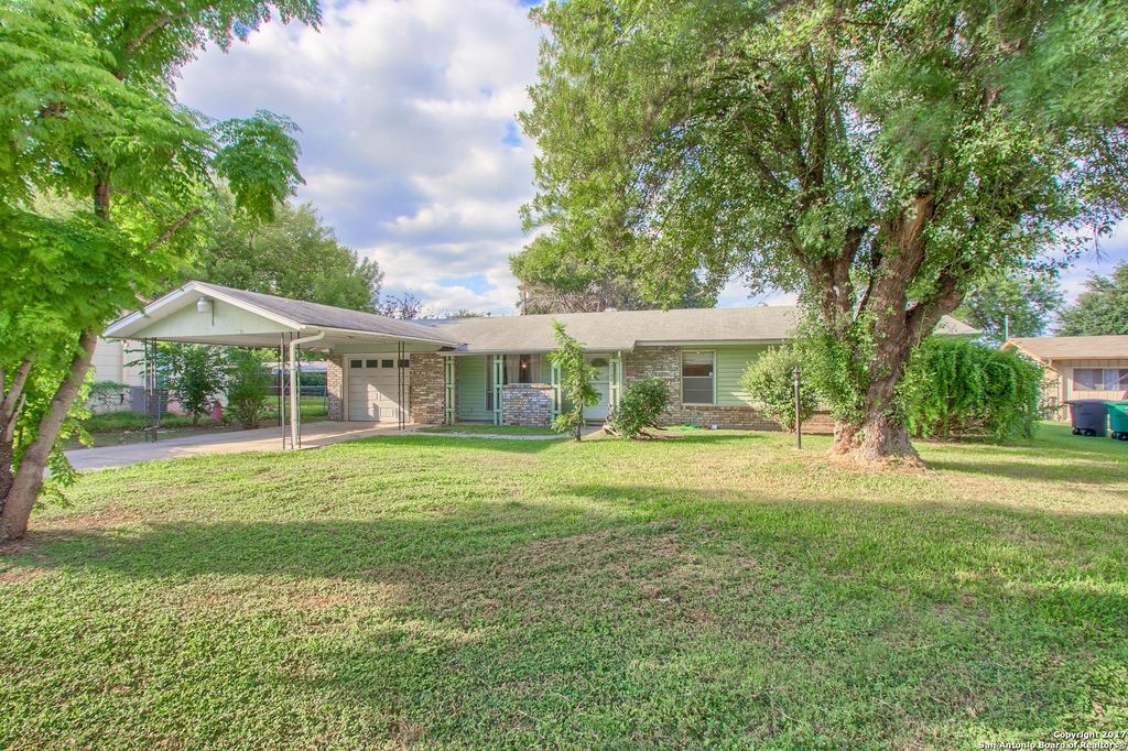 Photo of 7107 STONE FENCE RD, San Antonio, TX 78227 (MLS # 1916996)