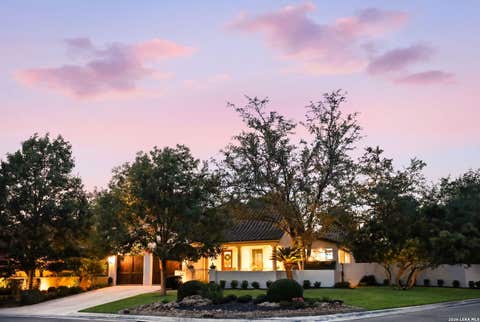 Photo of 4403 CAMERON CT, Shavano Park, TX 78249 (MLS # 1999454)
