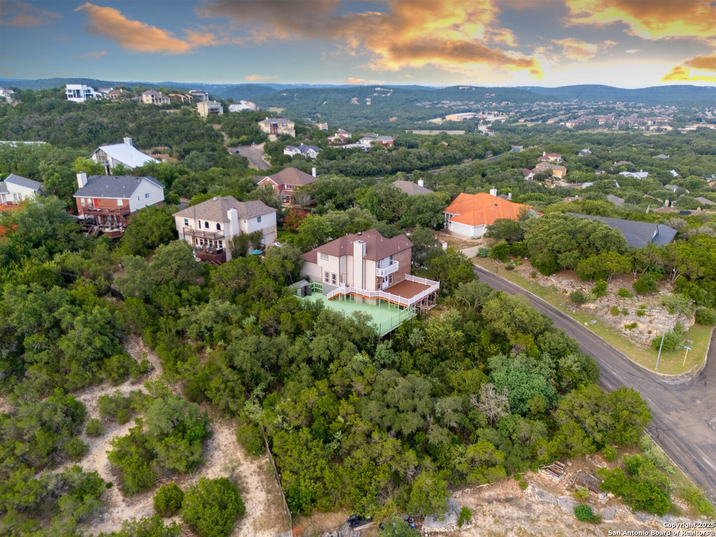 11414 Lago Vista