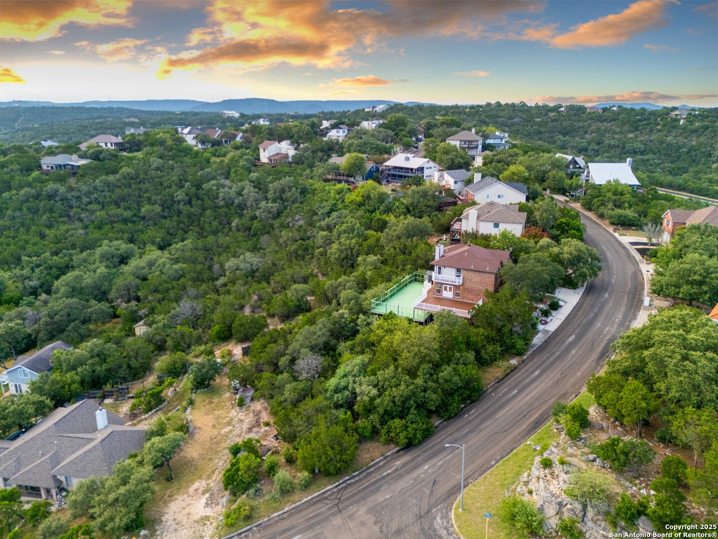 11414 Lago Vista
