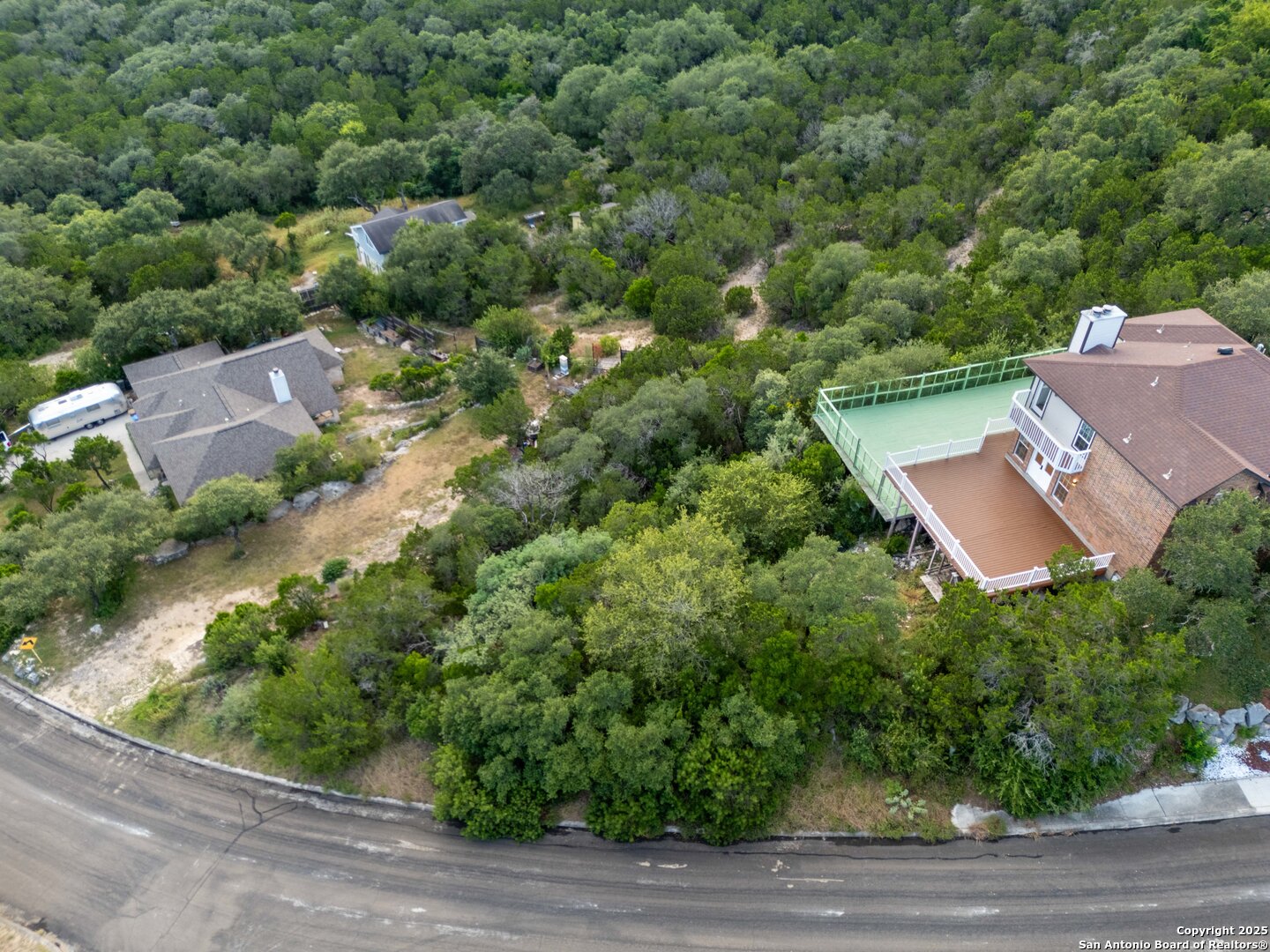11414 Lago Vista