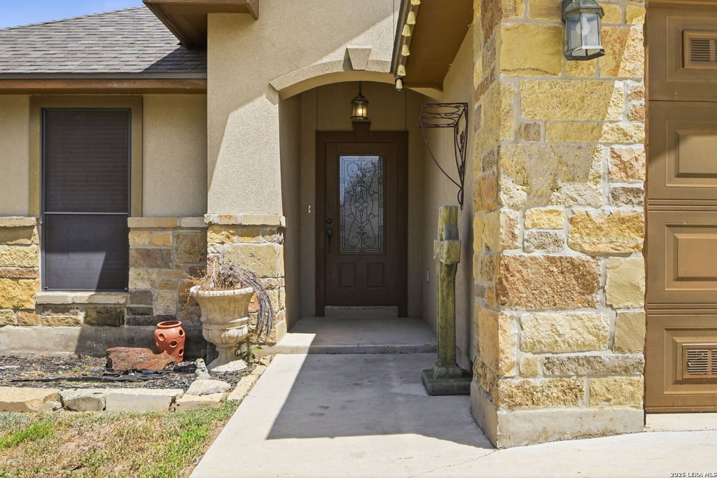 Photo of 314 Yorktown, Pleasanton, TX 78064 (MLS # 2012608)