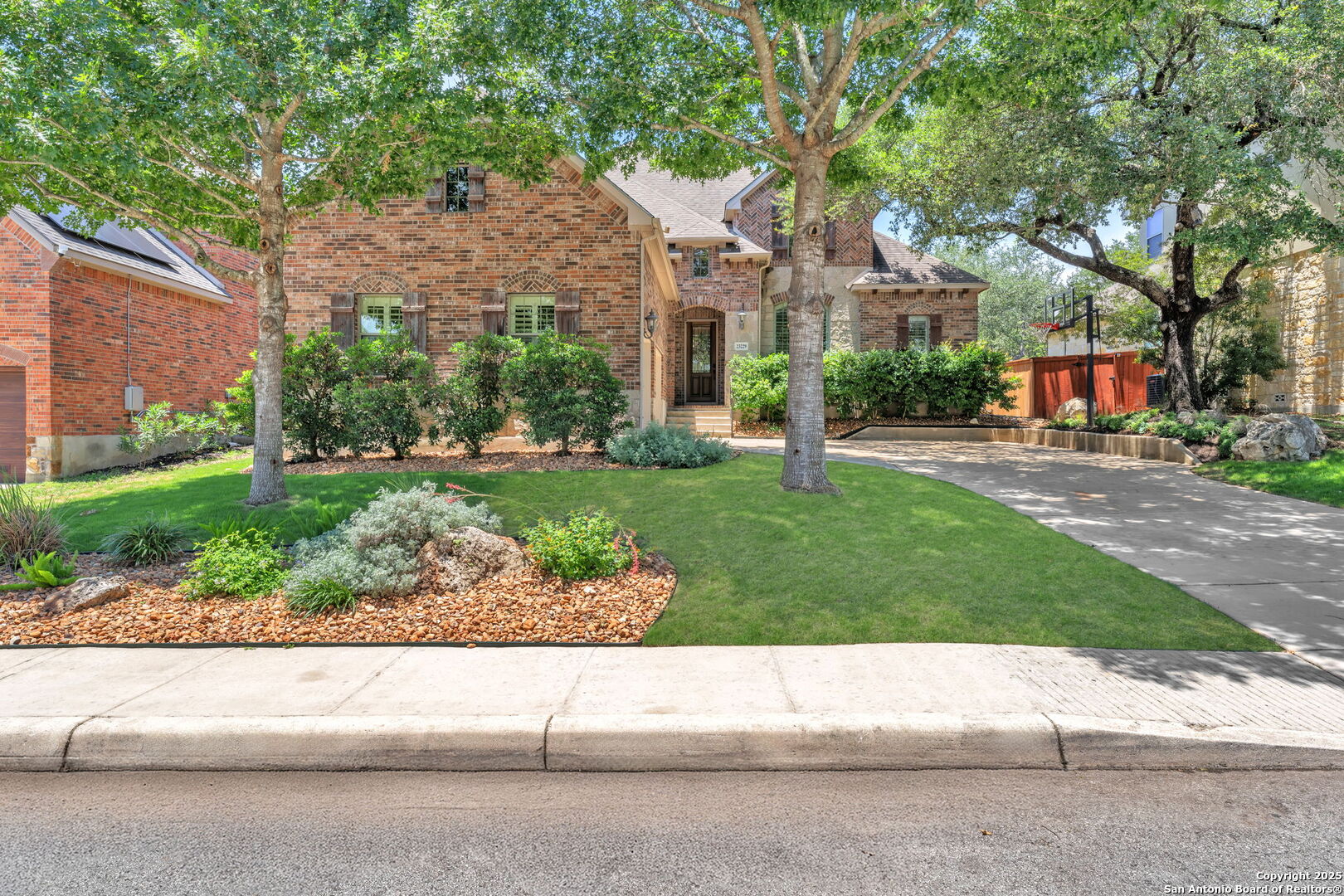 23229 Bison Canyon