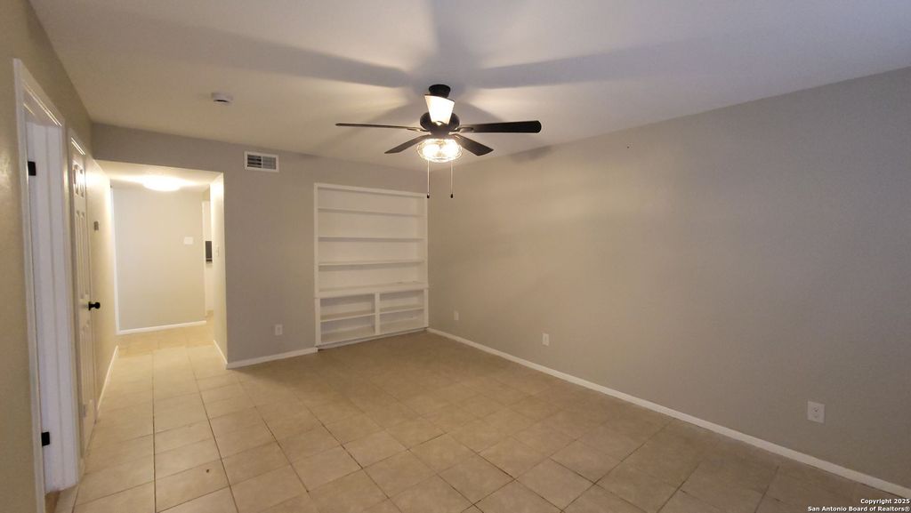 Photo of 516 Gentleman 3 #3, Balcones Heights, TX 78201 (MLS # 1926165)