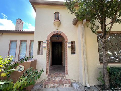 122 E Hollywood San Antonio TX 78212