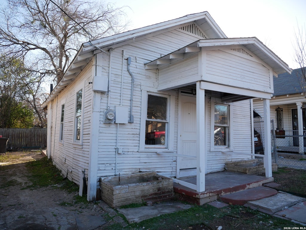Photo of 1820 Ruiz, San Antonio, TX 78207 (MLS # 1992215)
