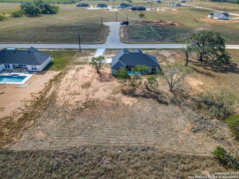 A home in Floresville