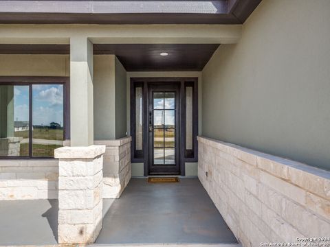 A home in Floresville