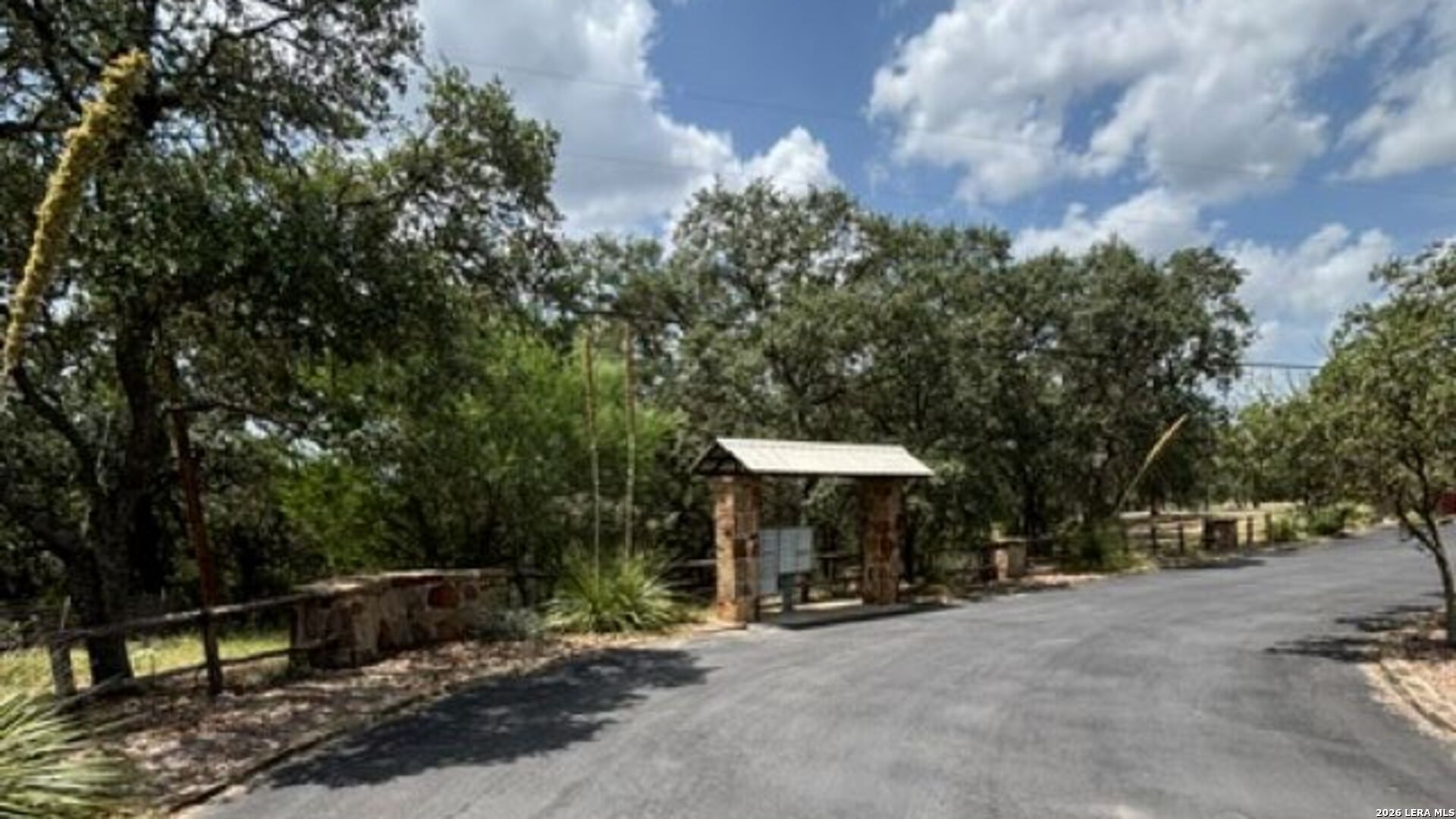 LOT 44 Pr 2535