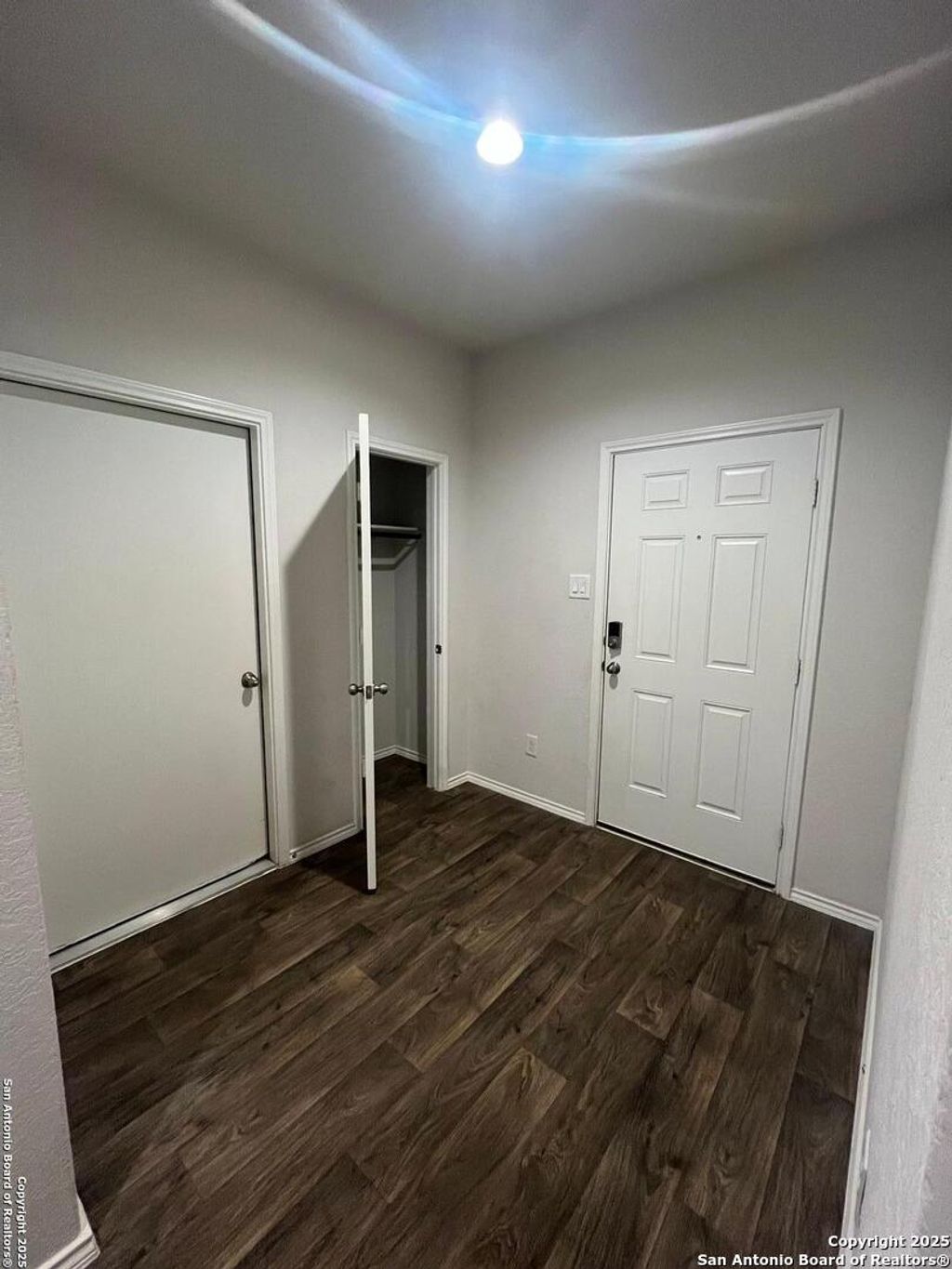 Photo of 805 Margay, Seguin, TX 78155 (MLS # 1880347)