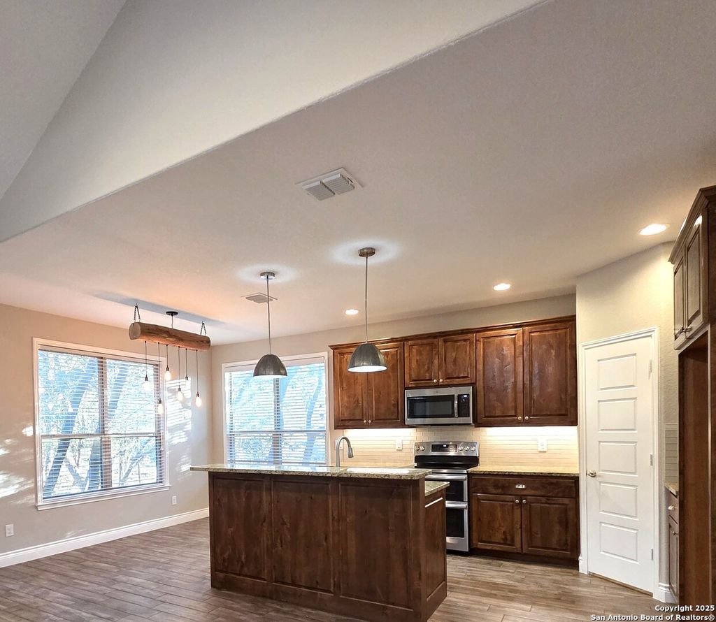 Photo of 131 FLINT, Canyon Lake, TX 78133 (MLS # 1928318)