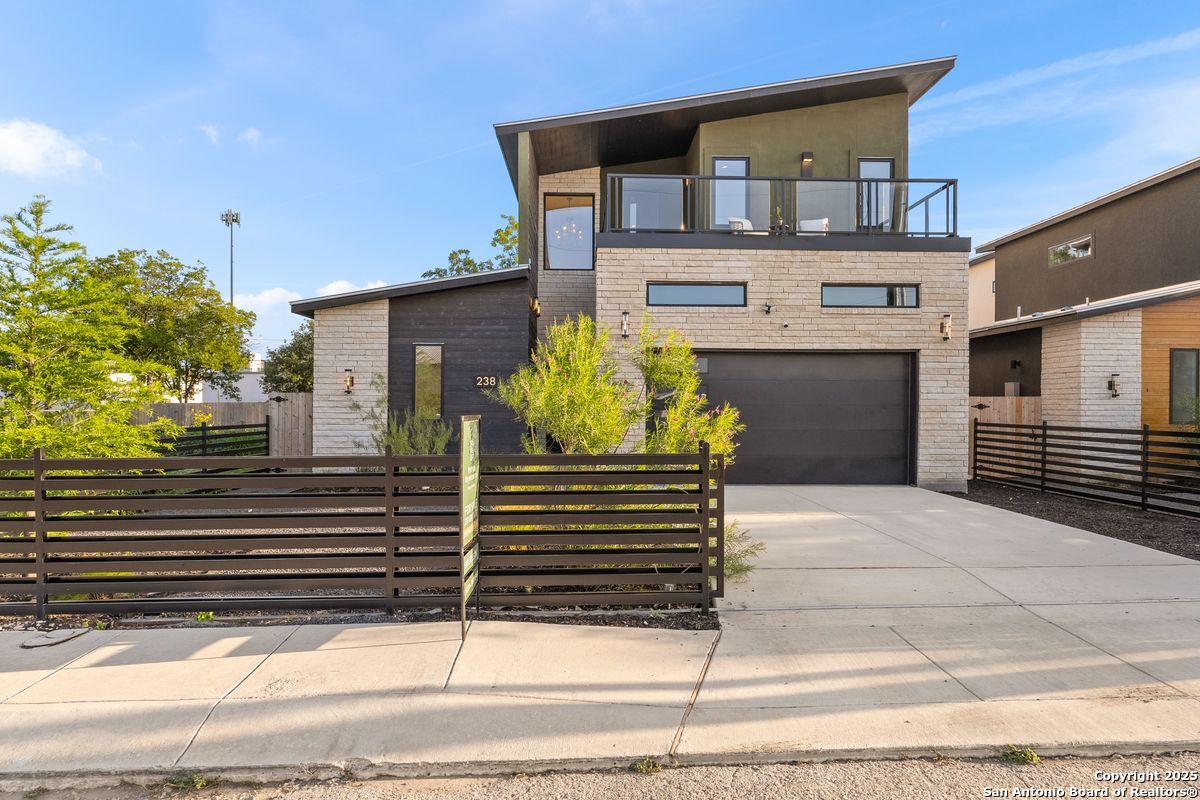 238 Cassiano St