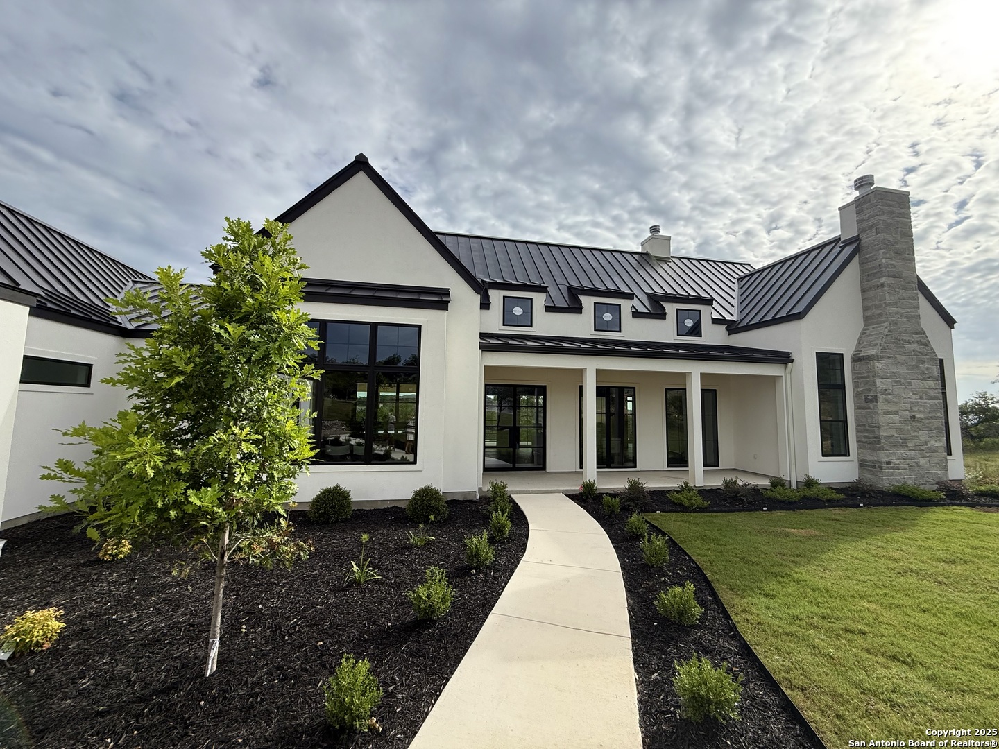 10703 Kendall Canyon