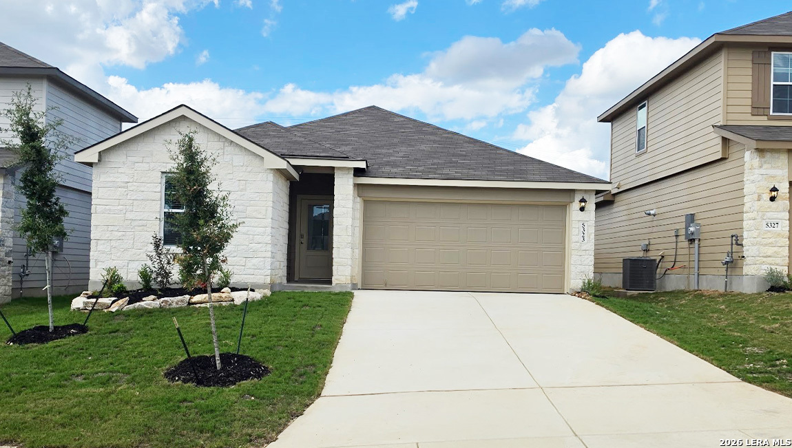 Photo 1 of 31 — 5323 Jewel Curve, San Antonio, TX 78266