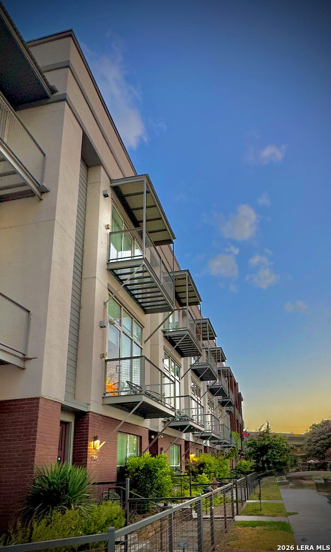 Photo of 1140 E QUINCY ST 1140 #1140, San Antonio, TX 78212 (MLS # 1998727)