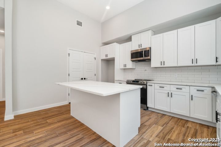 1381 Overbrook