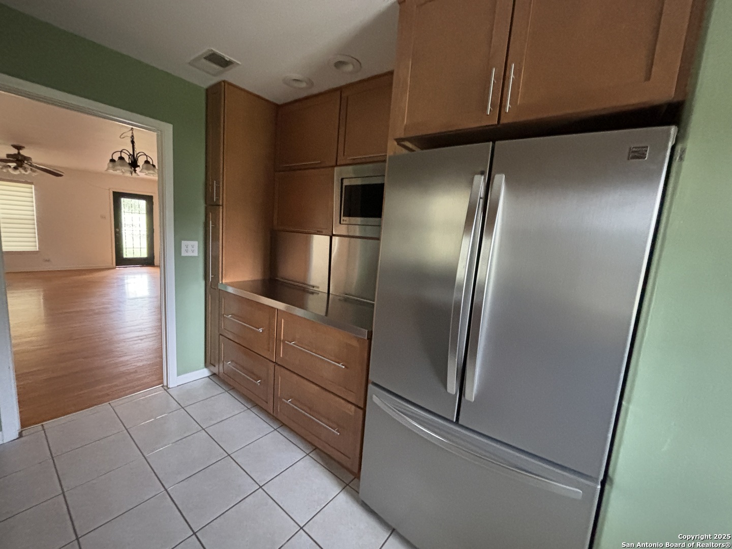 1122 Garraty