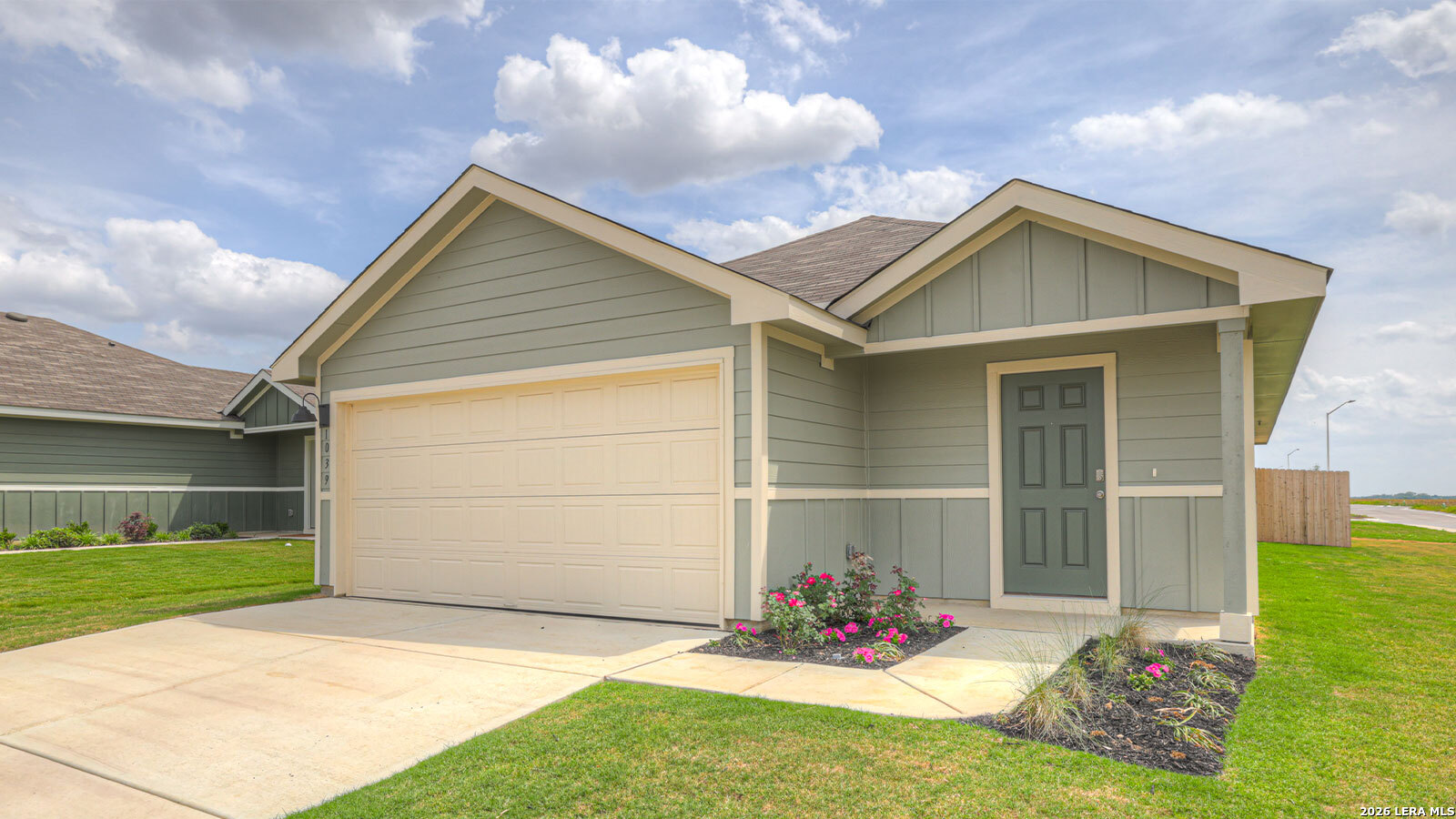Photo 1 of 33 — 1039 BOLD RUN, Seguin, TX 78155
