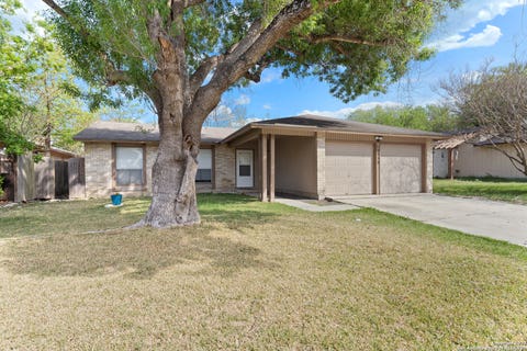 Photo of 13950 BRANTLEY, San Antonio, TX 78233 (MLS # 2007635)
