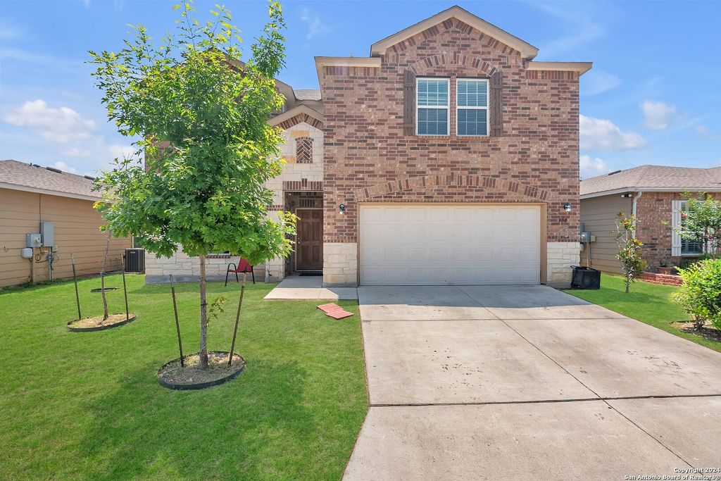 Photo of 150 HIDDEN KNL, Selma, TX 78154 (MLS # 1915443)