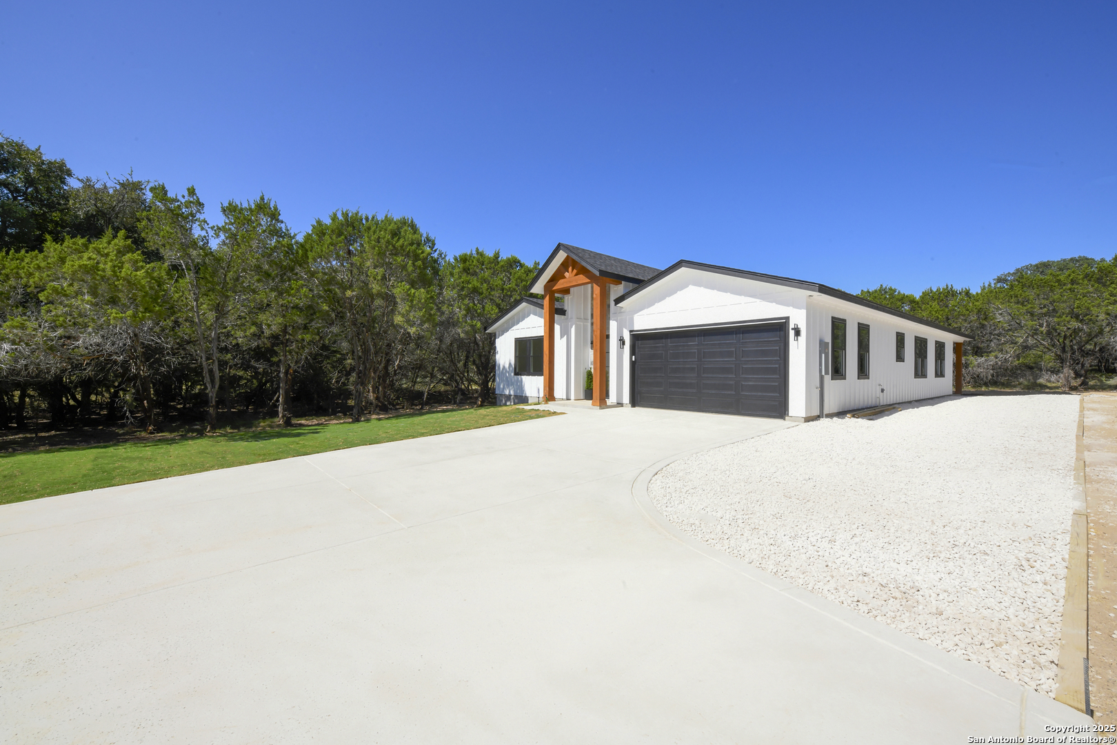 246 Mountain Creek