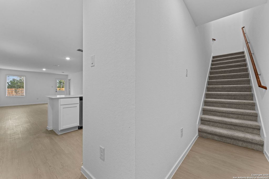 Photo of 7238 Brownleaf dr, San Antonio, TX 78227 (MLS # 1930188)