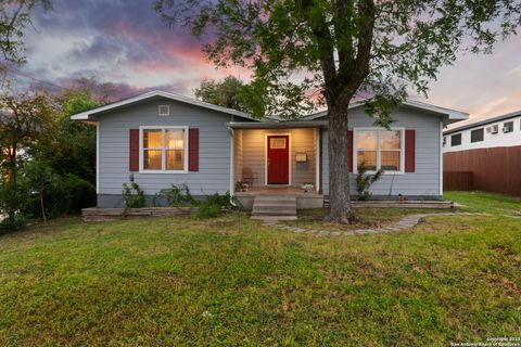 527 Eleanor Ave San Antonio TX 78209