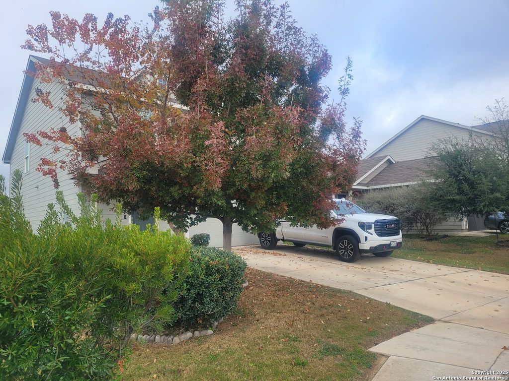 Photo of 11311 Babcock Bend, San Antonio, TX 78249 (MLS # 1929924)