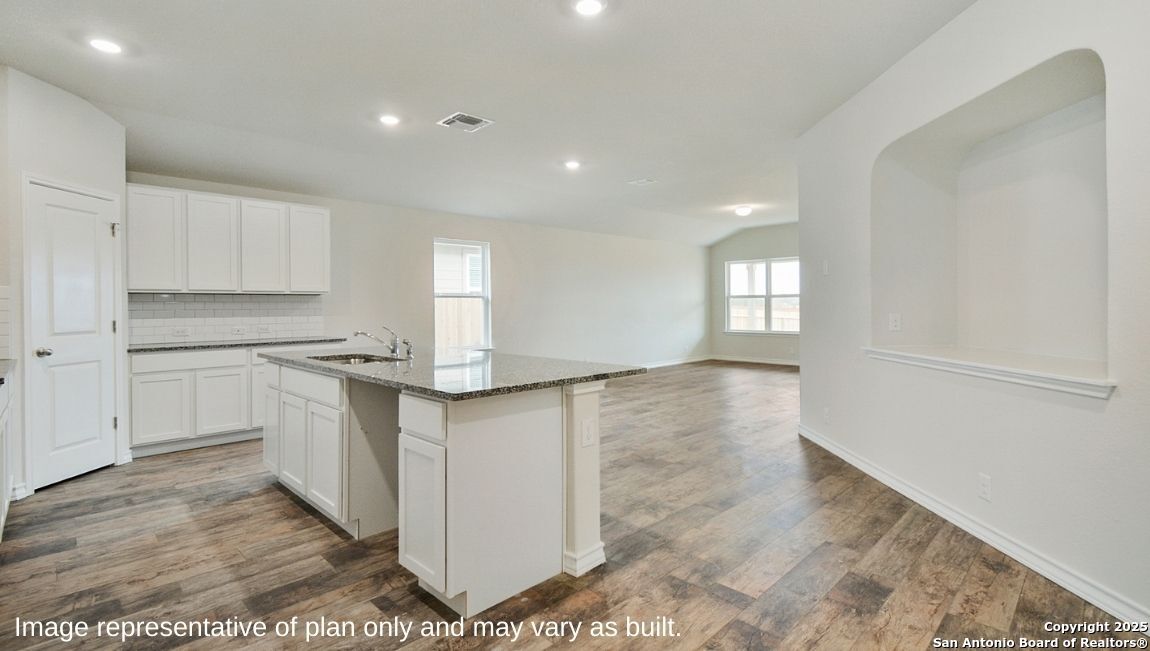5014 Royal Mile