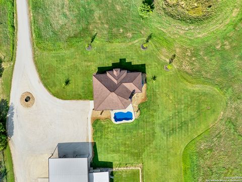 A home in Falls City