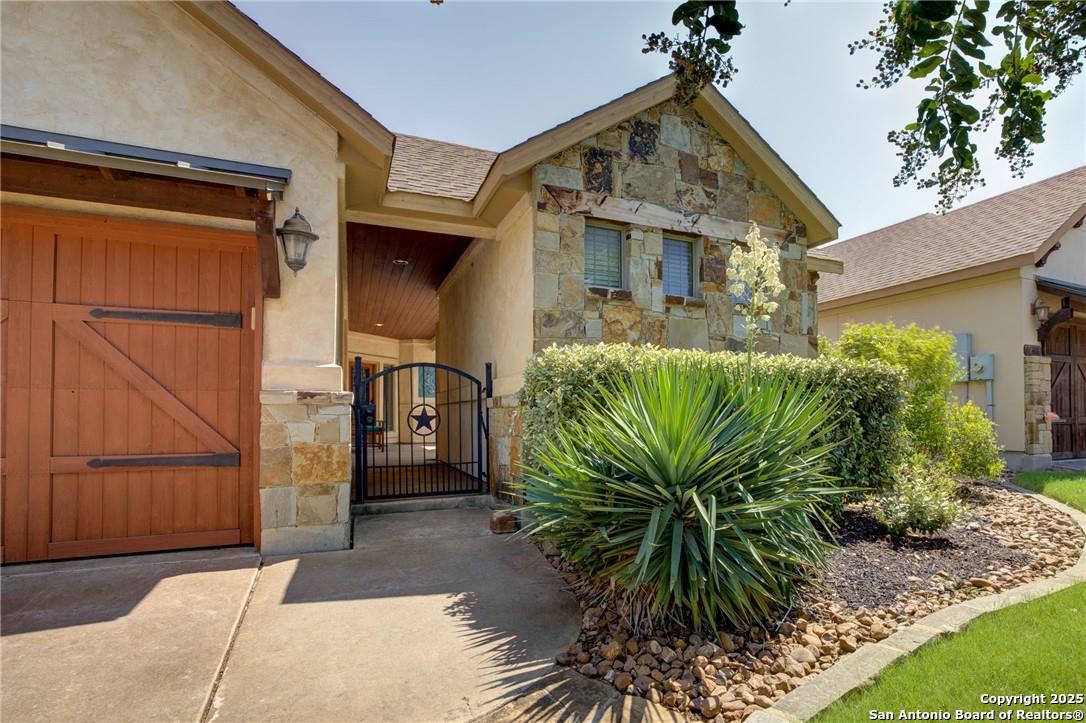 1212 Gruene Valley