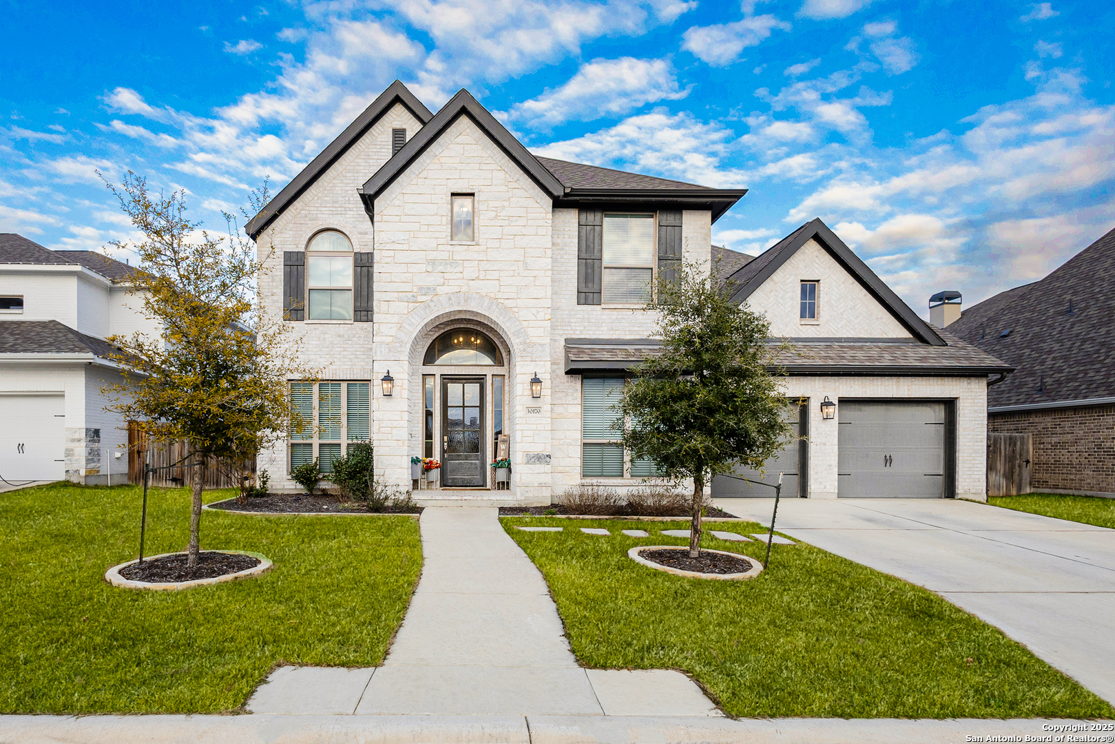 30170 Valley Run
