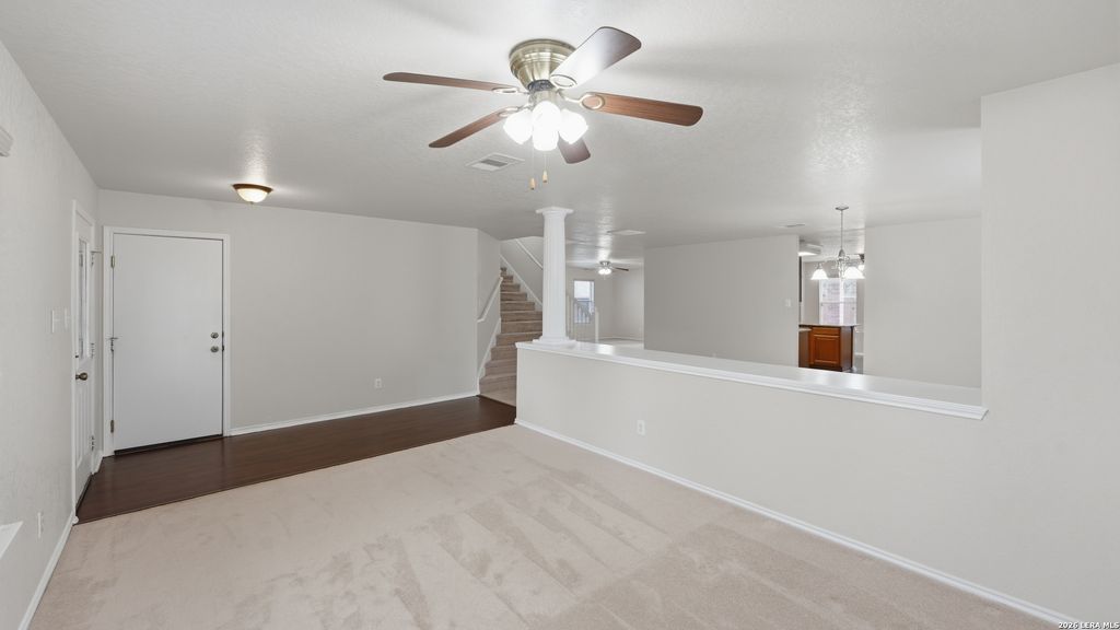Photo of 11004 Forest Pass, Live Oak, TX 78233 (MLS # 1954734)