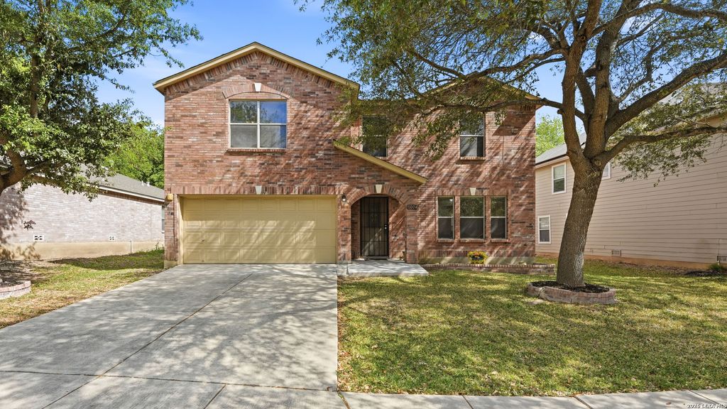 Photo of 11004 Forest Pass, Live Oak, TX 78233 (MLS # 1954734)