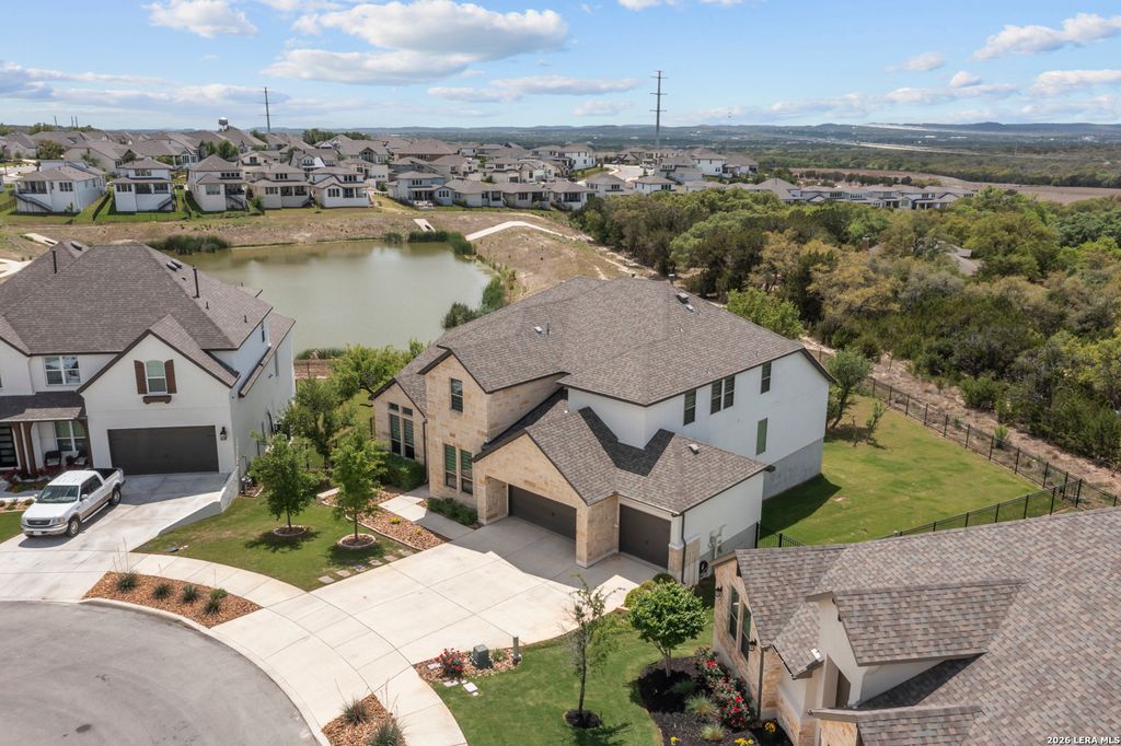 Photo of 226 Vizcaya, Boerne, TX 78006 (MLS # 1957664)