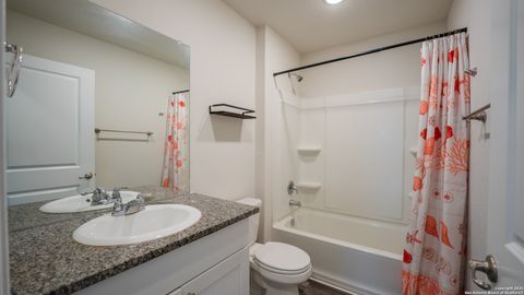 Tiny photo for 12923 LINKS BCH, San Antonio, TX 78221 (MLS # 1861255)
