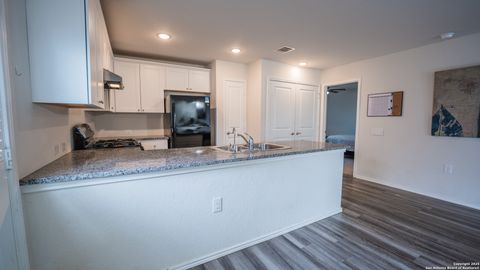 Tiny photo for 12923 LINKS BCH, San Antonio, TX 78221 (MLS # 1861255)