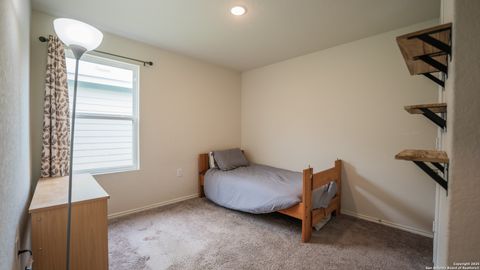 Tiny photo for 12923 LINKS BCH, San Antonio, TX 78221 (MLS # 1861255)