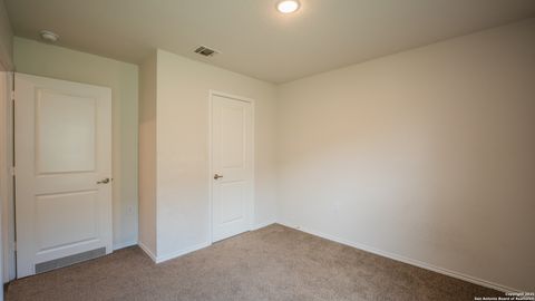 Tiny photo for 12923 LINKS BCH, San Antonio, TX 78221 (MLS # 1861255)