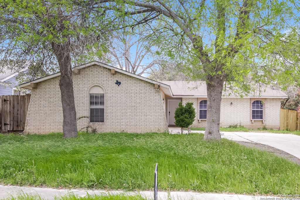 Photo of 12427 Constitution, San Antonio, TX 78233 (MLS # 1925005)